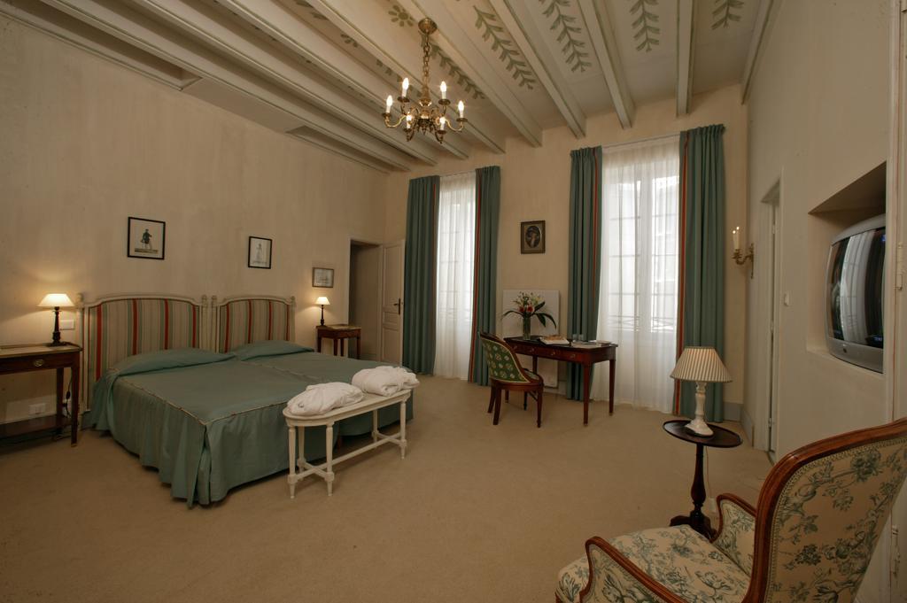 Отель Le Manoir Saint Jean Номер фото