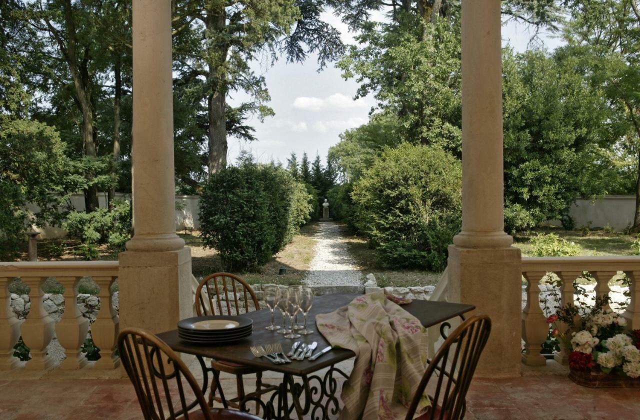 Отель Le Manoir Saint Jean Экстерьер фото
